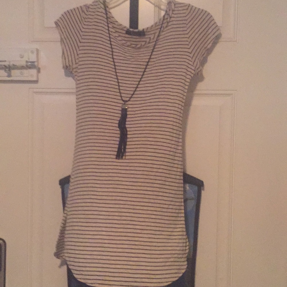 Nice tee shirt size S